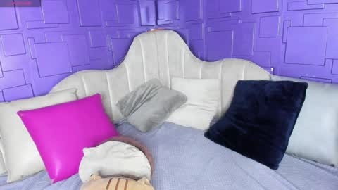    online show from 01.02.25