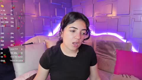    online show from 01.04.25