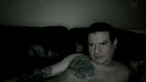 ezio online show from 10.17.25