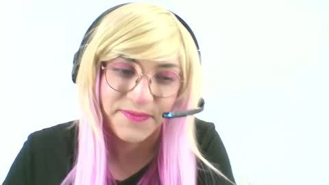 MERCIE online show from 10.10.25