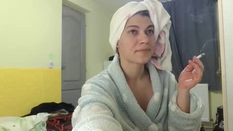 Snapshot of merciylove chatting on 02.25.26 Miss Helena online show from 02.25.26