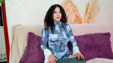 Merida Bell online show from 06.03.26