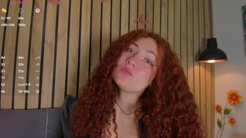 Snapshot of merida_murat chatting on 10.09.25 merida_murat online show from 10.09.25