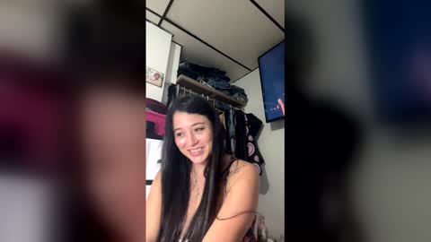 Snapshot of meridastonex chatting on 05.15.26 Merida online show from 05.15.26