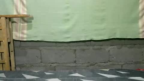 Snapshot of merietiny chatting on 12.13.24 merietiny online show from 12.13.24