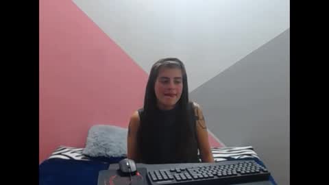 MERILY online show from 11.04.25