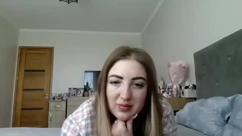 MeriWoulders online show from 04.17.26