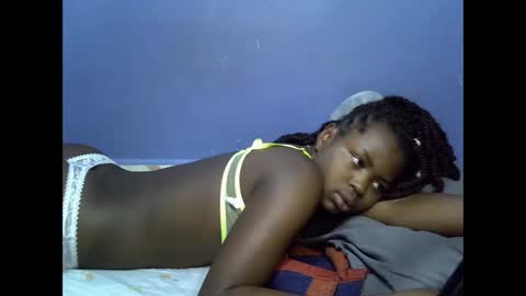 merlin_queen online show from 11.20.25