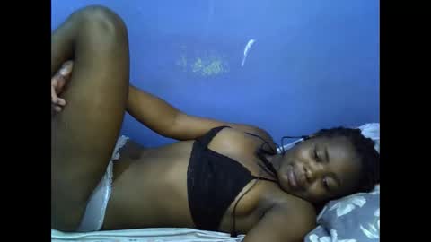 merlin_queen online show from 12.23.25