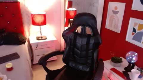 merly online show from 11.11.25