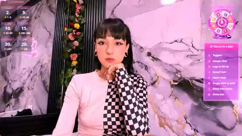 Snapshot of merlynn_ chatting on 09.16.25 Diane 3 online show from 09.16.25