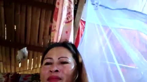 Snapshot of merry_ann123 chatting on 10.16.25 merry_ann123 online show from 10.16.25