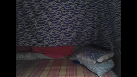 merry_cutejoy online show from 12.23.25