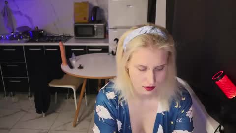 Snapshot of mertyxxx chatting on 02.07.26 Merty online show from 02.07.26