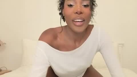 meruboo online show from 10.14.25