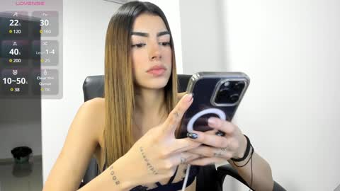 Snapshot of merysummer chatting on 02.04.25 Mery Summer online show from 02.04.25