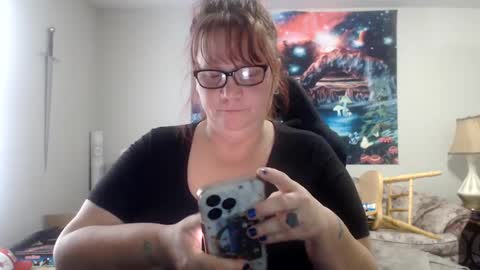 Snapshot of metalshop chatting on 12.08.24 Mommy Jaxx online show from 12.08.24