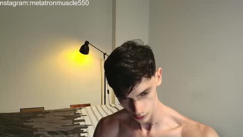 Snapshot of metatron_muscle chatting on 01.25.25 Dany online show from 01.25.25