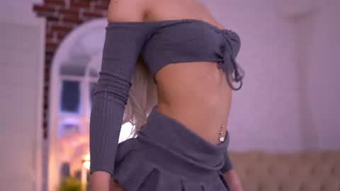 Snapshot of metishadusk chatting on 07.12.26 Metisha online show from 07.12.26