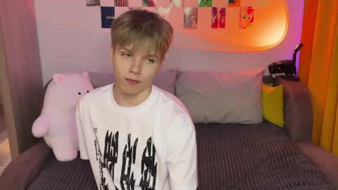 Arthur online show from 04.27.26