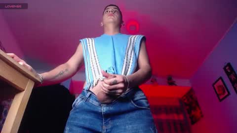 Snapshot of mexican_cum chatting on 06.11.26 Jhon online show from 06.11.26