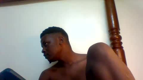 Snapshot of mfalmetsulai chatting on 10.31.25 tsulai online show from 10.31.25