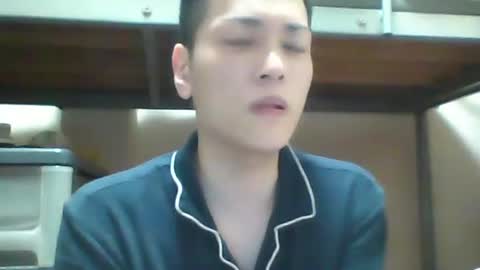 Snapshot of mgnhiroyuki chatting on 09.21.25 mgnhiroyuki online show from 09.21.25
