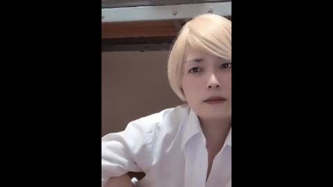 Snapshot of mgnhiroyuki chatting on 10.04.25 mgnhiroyuki online show from 10.04.25