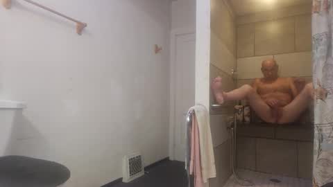 Snapshot of mhidupont chatting on 01.07.26 mhidupont online show from 01.07.26