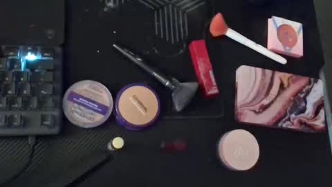 Mia online show from 12.20.24