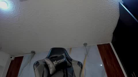 Violett online show from 11.18.25