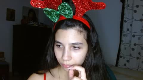 Snapshot of mia__lopez_ chatting on 12.31.24 Mia online show from 12.31.24