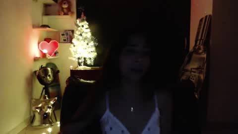 Snapshot of mia__lopez_ chatting on 01.08.25 Mia online show from 01.08.25
