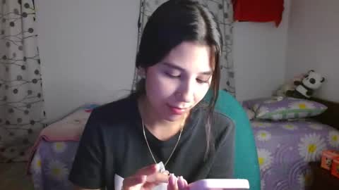 Snapshot of mia__lopez_ chatting on 02.27.25 Mia online show from 02.27.25