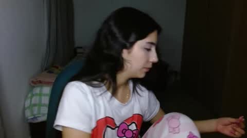 Snapshot of mia__lopez_ chatting on 09.27.25 Mia online show from 09.27.25