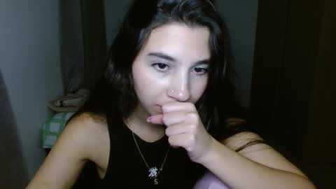 Snapshot of mia__lopez_ chatting on 10.03.25 Mia online show from 10.03.25