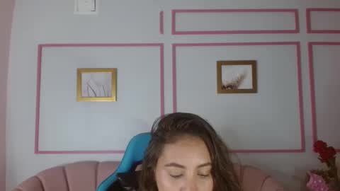 Mia  online show from 02.27.25