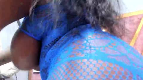 Mia online show from 03.24.26