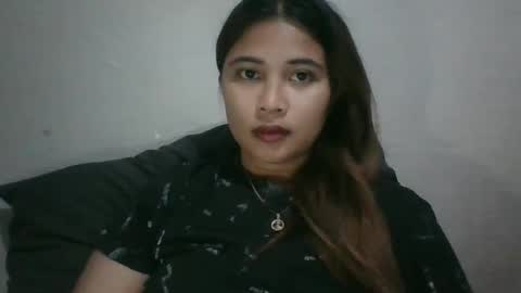 Snapshot of mia_bella04 chatting on 01.14.25 mia_bella04 online show from 01.14.25