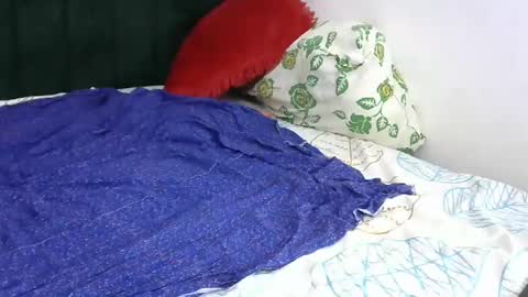 Snapshot of mia_bellah chatting on 01.27.25 aishah petite online show from 01.27.25