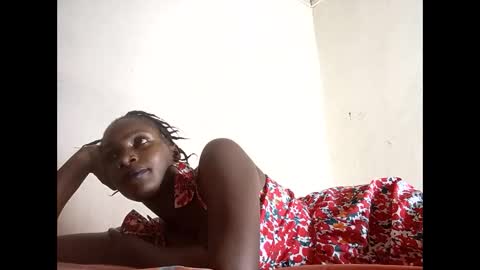 Snapshot of mia_bellah chatting on 03.20.26 aishah petite online show from 03.20.26