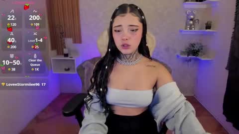 Mia online show from 01.28.25