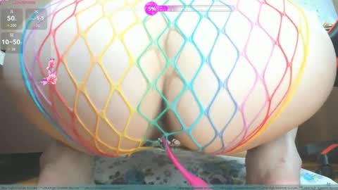 Snapshot of mia_choo chatting on 05.29.26 Ami online show from 05.29.26
