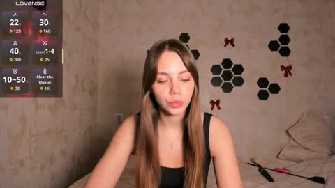 Mia  next stream Thursday 1400 UTC1 Friday 1400 UTC1 online show from 01.17.26