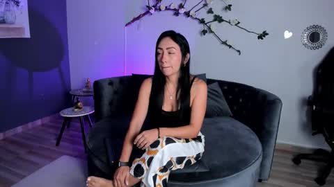 Snapshot of mia_davis__ chatting on 03.20.26 mia_davis__ online show from 03.20.26