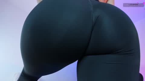 Mia online show from 02.22.25