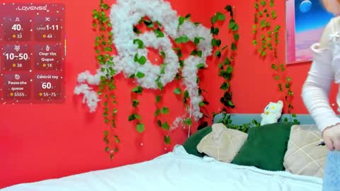 Snapshot of mia_ferd chatting on 02.10.26 Mia online show from 02.10.26