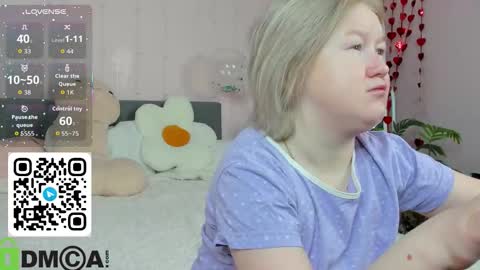 Snapshot of mia_ferd chatting on 02.23.26 Mia online show from 02.23.26