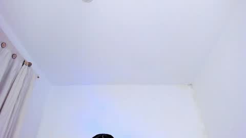 Snapshot of mia_foox12 chatting on 04.15.26 FERNANDA online show from 04.15.26