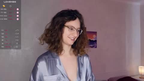 Snapshot of mia_frizz chatting on 02.23.25 Mia online show from 02.23.25